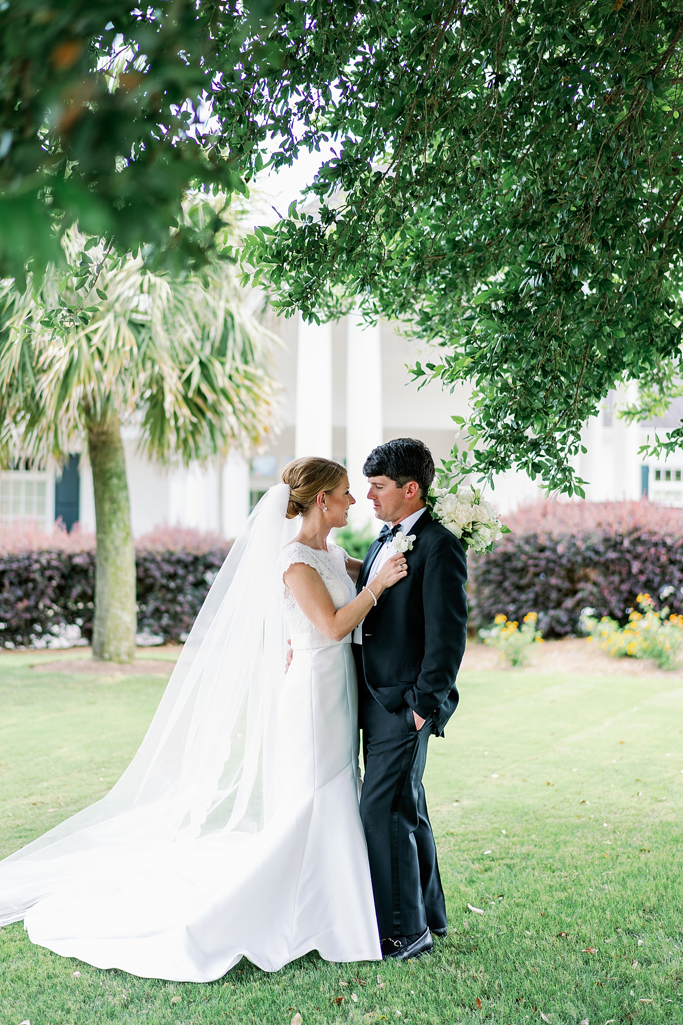 Bride and groom portraits | Image by Annie Laura Photo