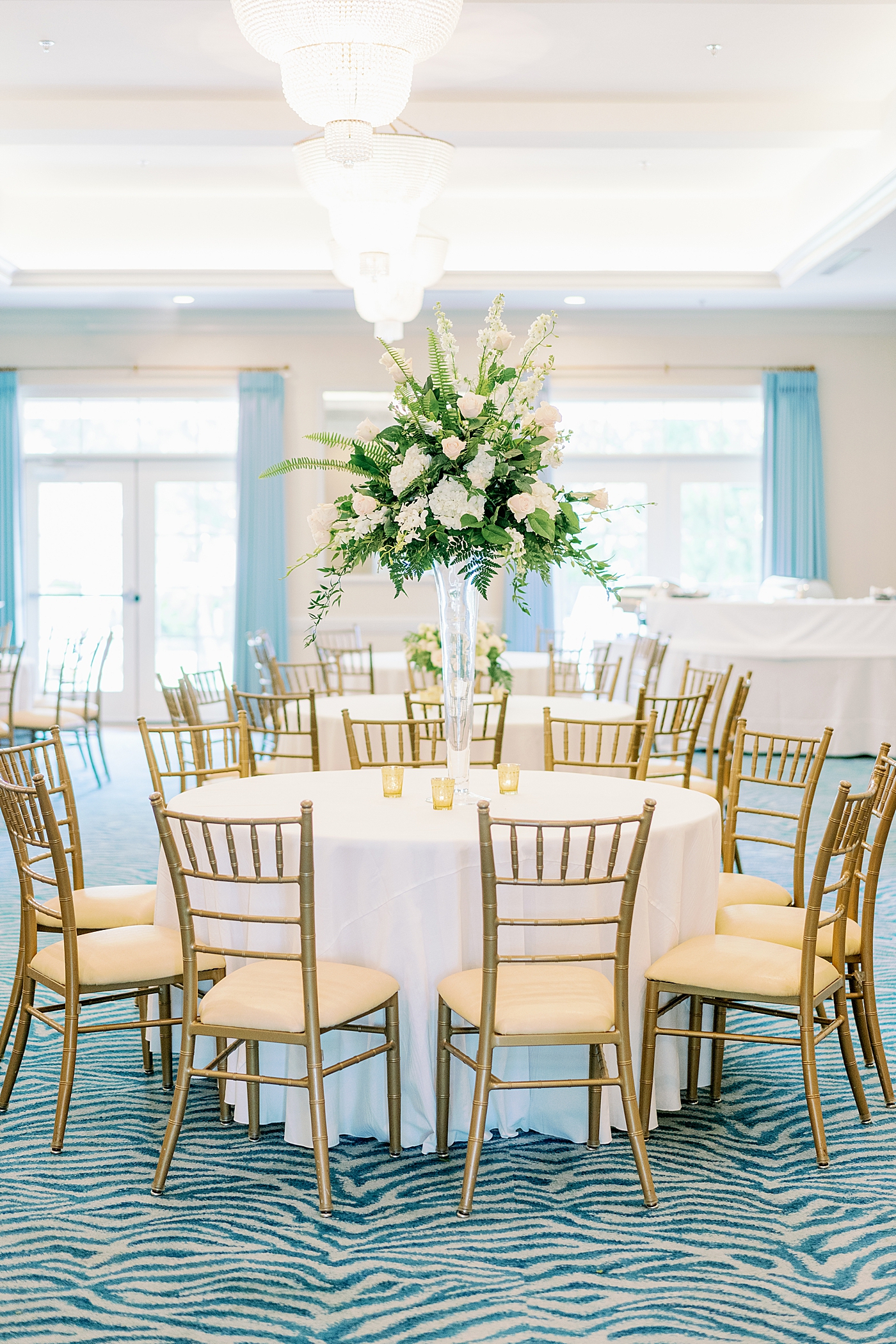 Wedding reception detail at Simple Southern Country Club Wedding | Image by Annie Laura Photo